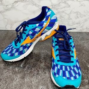 💢 Mizuno Sneakers 💢